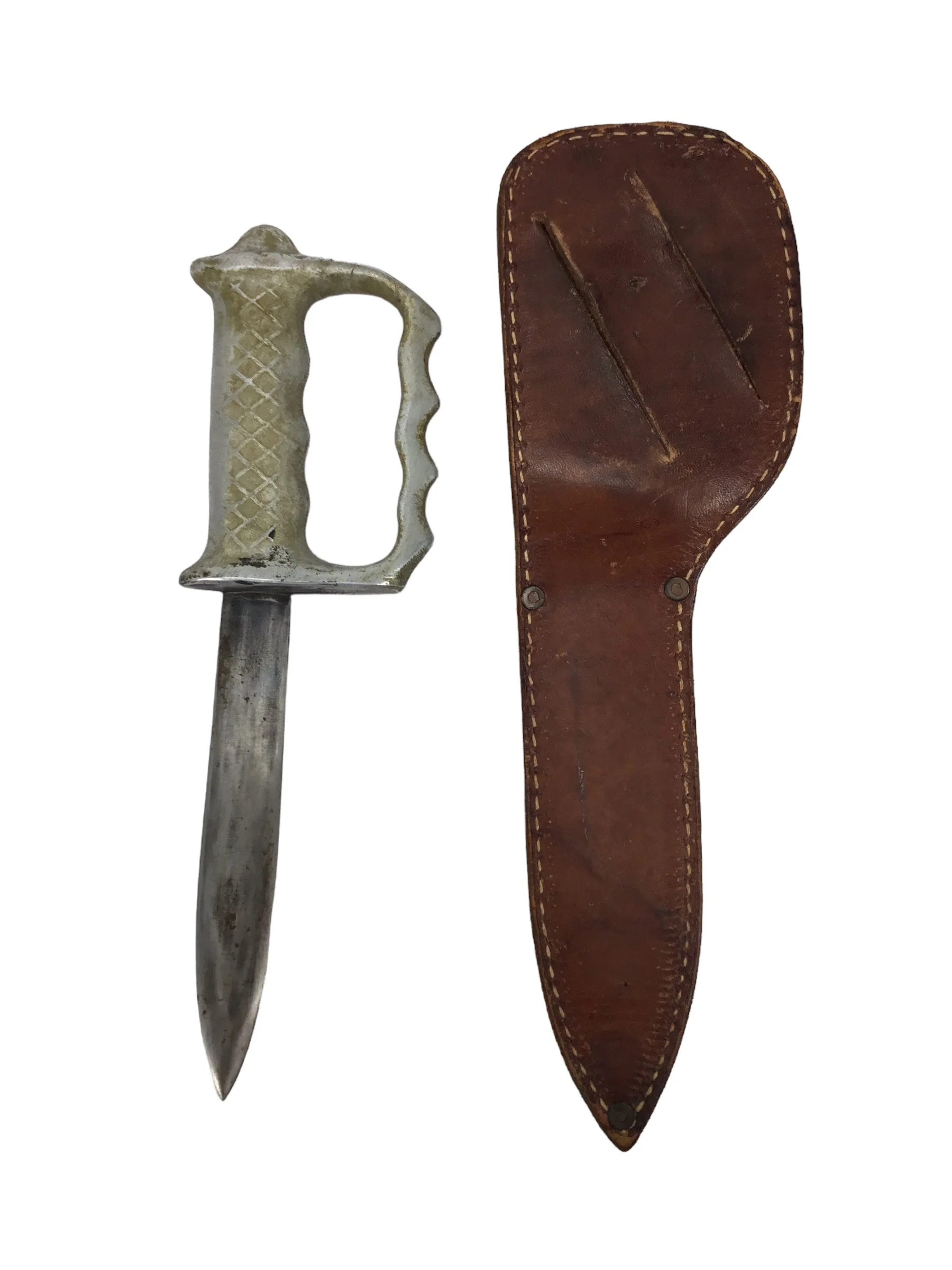 Australian or New Zealand WW2 Commando Combat Fighting Knuckle Duster Trench Knife with original Leather Sheath - Image 4