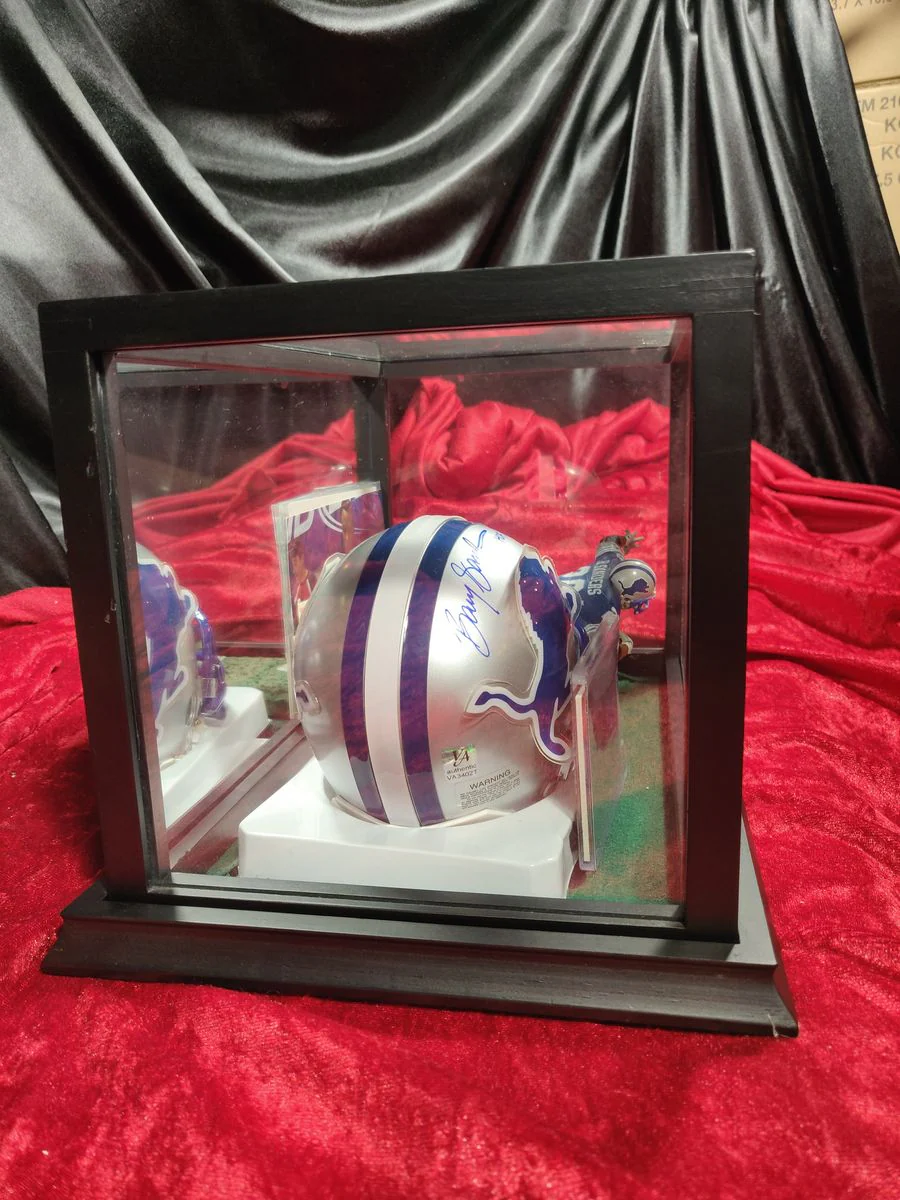 Barry Sanders Lions Autographed Mini Helmet Shadowbox w/ Jersey Card and Figure - Image 5