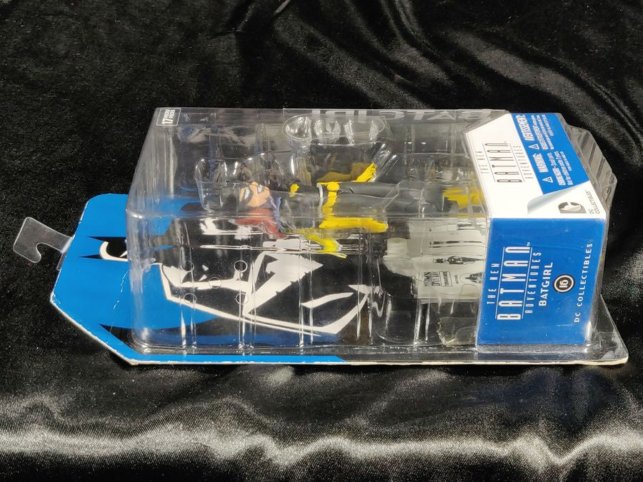 Batgirl The New Batman Adventures DC Collectibles #10 New Sealed - Image 3