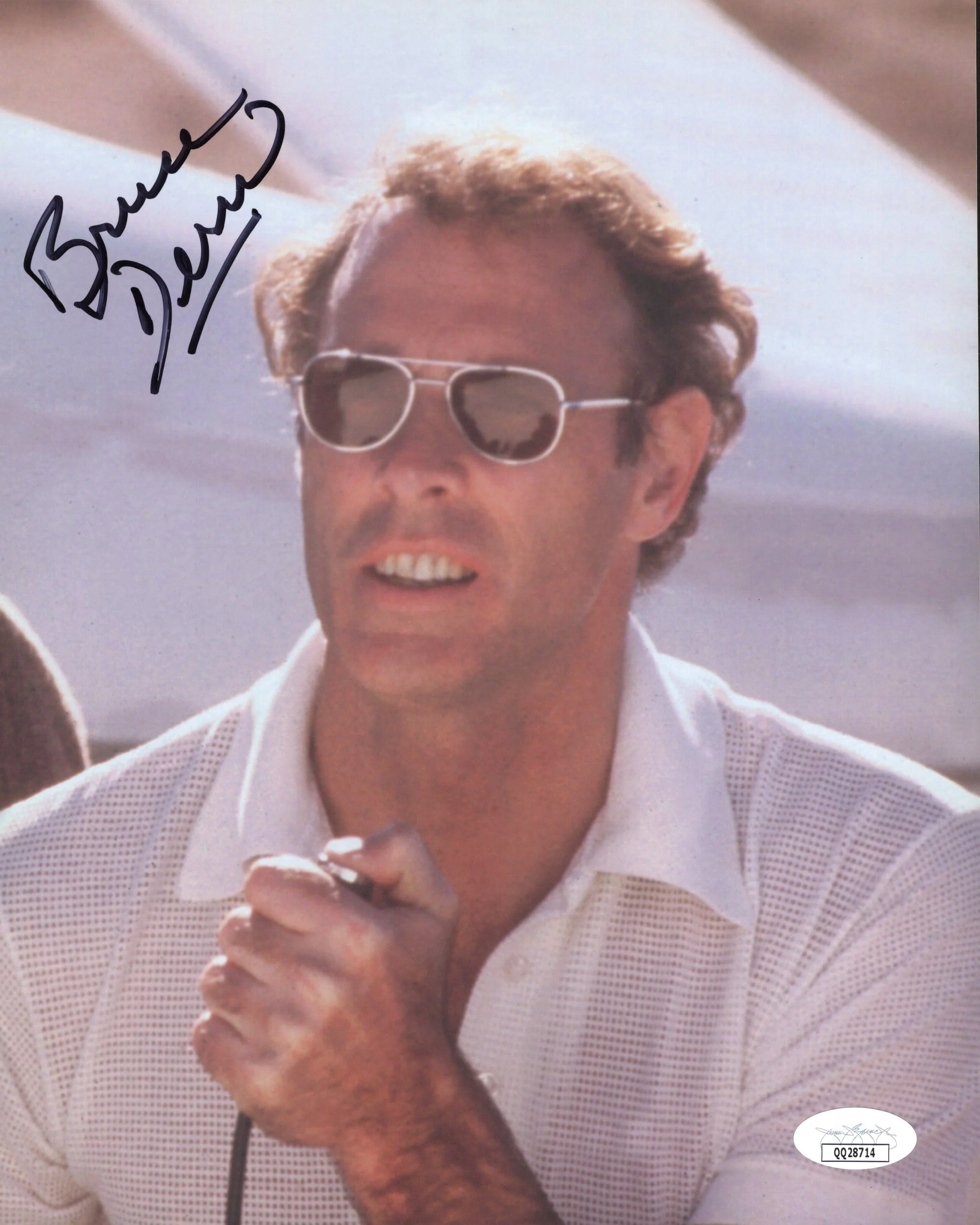 Bruce Dern Signed 8x10 Photo – JSA Certified Movie Memorabilia QQ28714