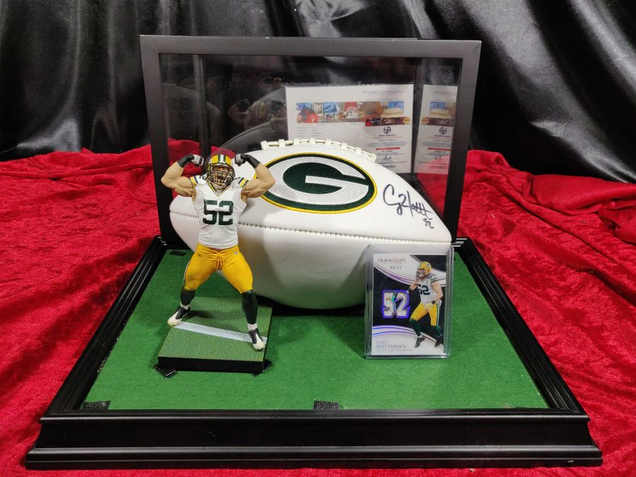 Clay Matthews Green Bay Autographed Football Shadowbox with Card and Figure - Image 6