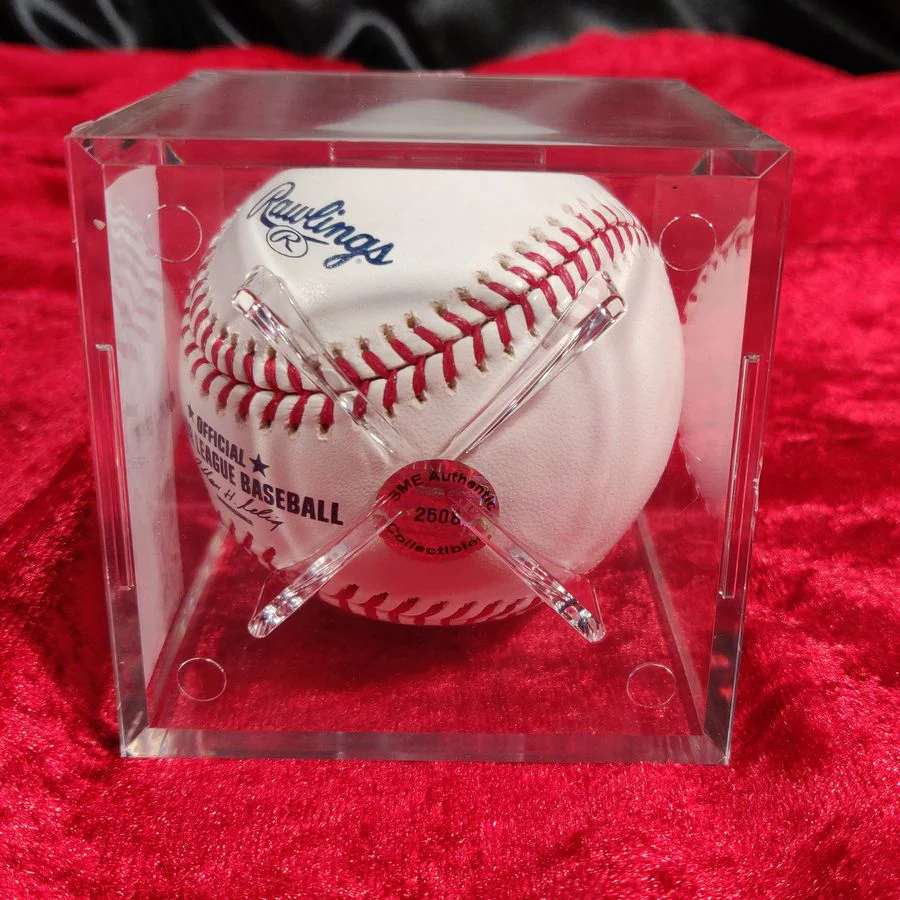 Fergie Jenkins HoF 91 Autographed Certified Baseball in Display Case - Image 4