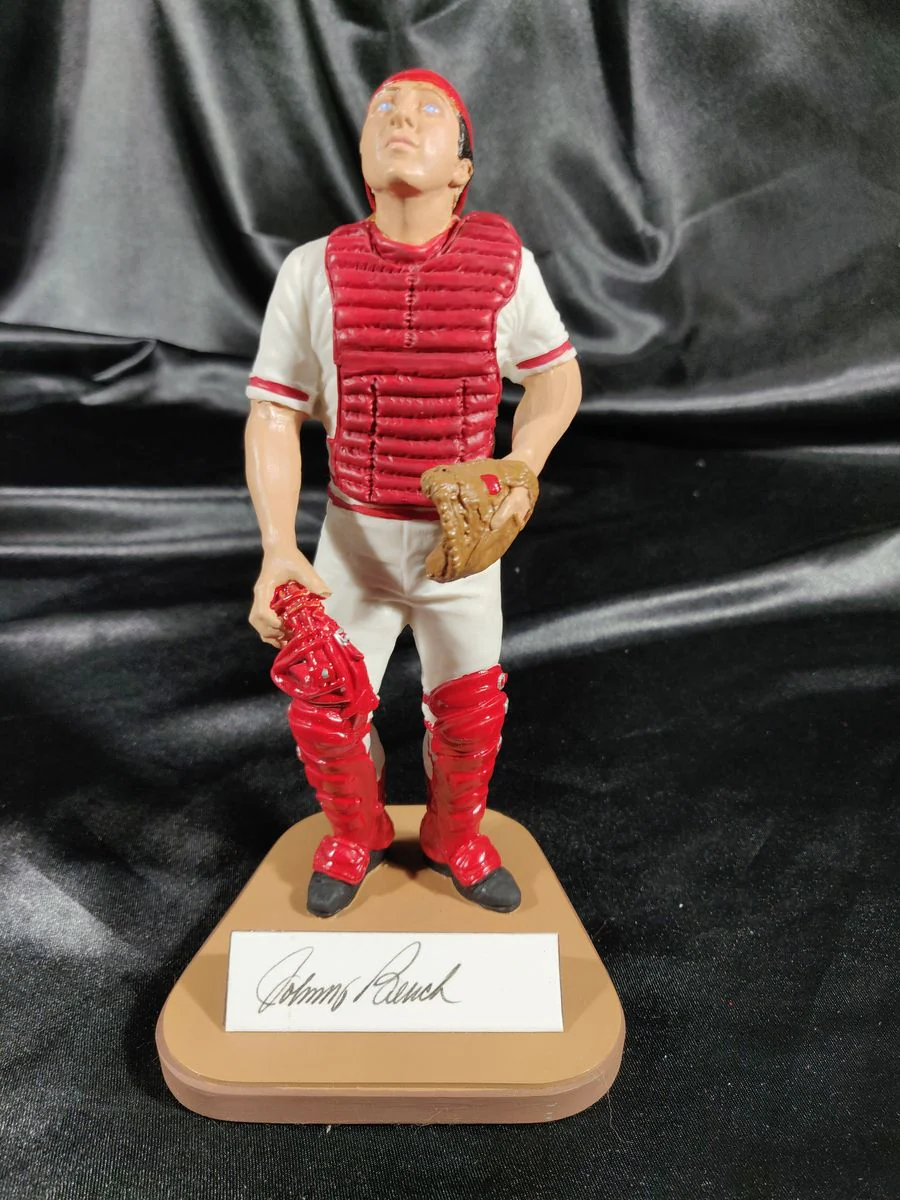 Gartlan Johnny Bench Autographed Cold Cast Baseball Figure #1747/1989 Certified