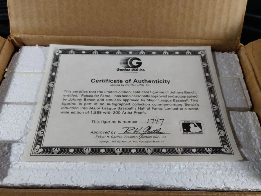 Gartlan Johnny Bench Autographed Cold Cast Baseball Figure #1747/1989 Certified - Image 9