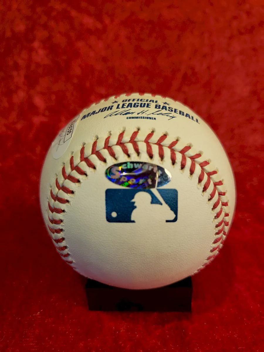 Greg Maddux Certified Authentic Autographed Baseball Mark Prior & Kerry Wood - Image 5