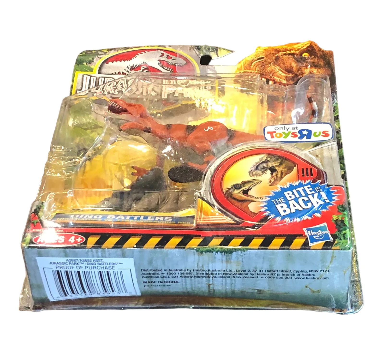 Hasbro 2012 Jurassic Park Dino Battlers Triceratops vs Tyrannosaurus Rex Action Figures - Image 4