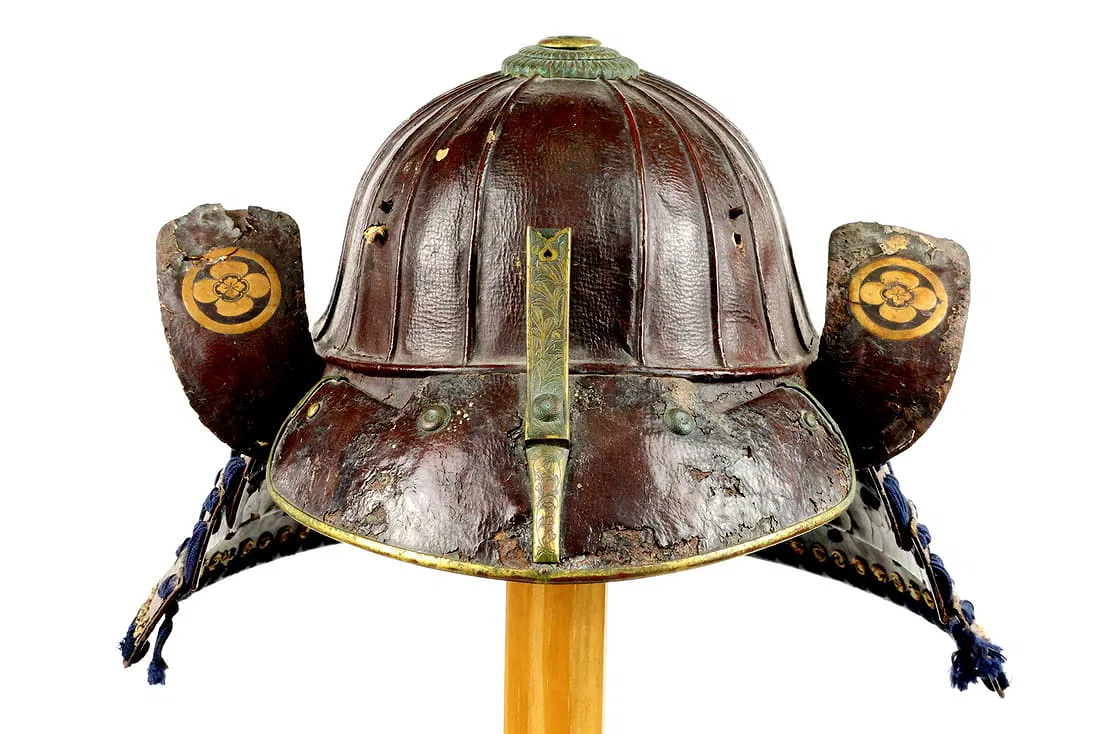 Japanese Samurai Edo Period Helmet - Armor + Breastplate - Helmet w/ Crest - Image 9
