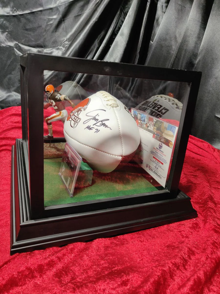 Jim Brown Autographed Football Browns Shadowbox w/ Jersey Card & Figure - Image 9
