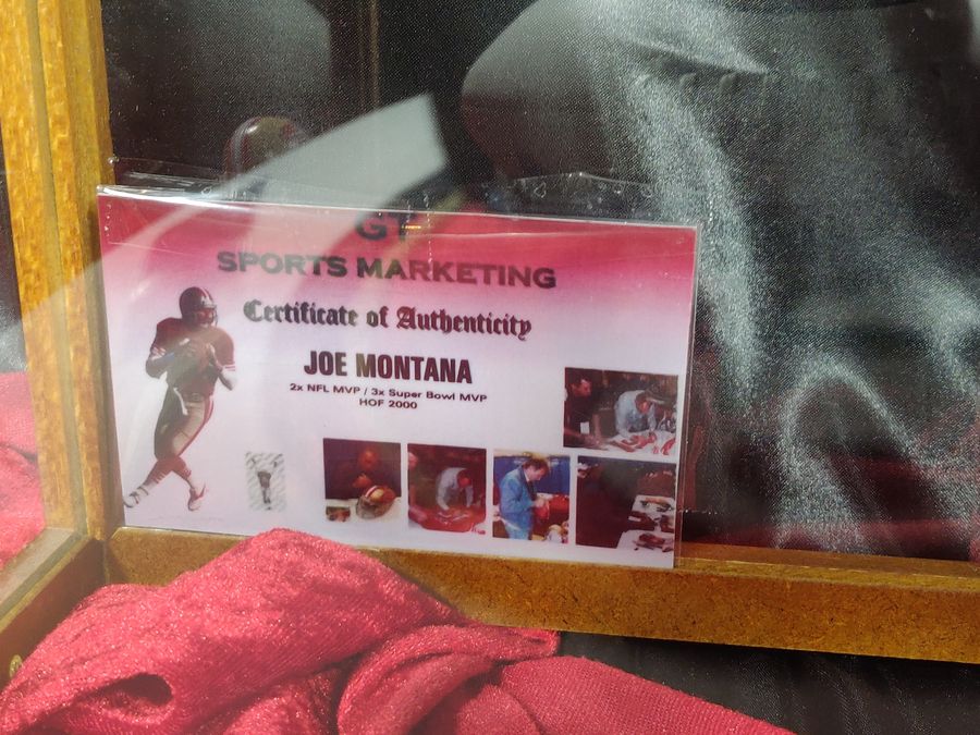 Joe Montana Jerry Rice Signed Football Shadowbox 49ers w/ Card & Figures GT Sports - Image 11