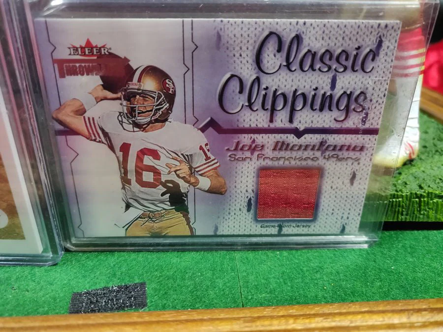 Joe Montana Jerry Rice Signed Football Shadowbox 49ers w/ Card & Figures GT Sports - Image 9