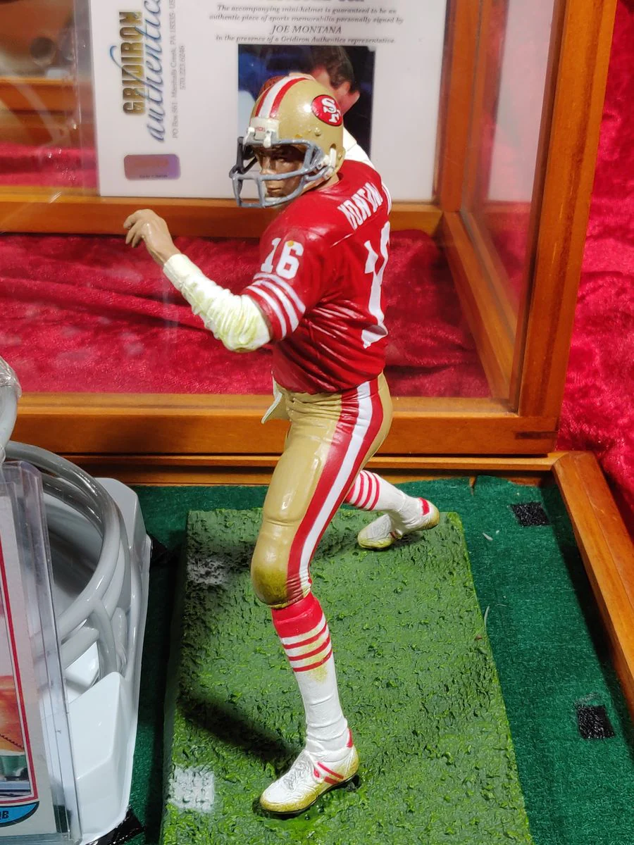 Joe Montana San Francisco 49'ers Autographed Mini Helmet Shadowbox w/ More - Image 8