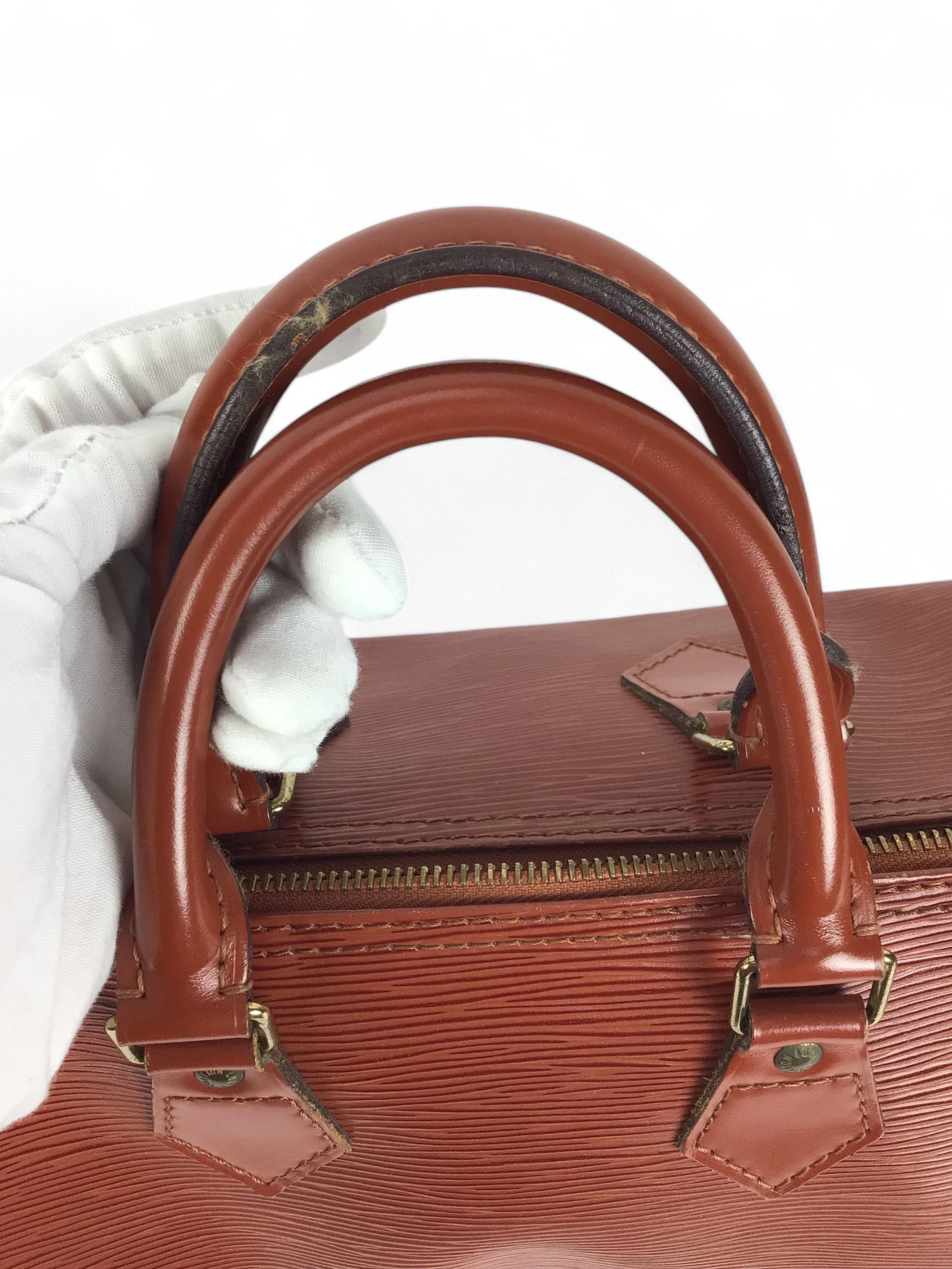 Louis Vuitton Speedy 25 Brown Epi Leather Handbag w/ Suede Interior & Slip Pocket - Image 15