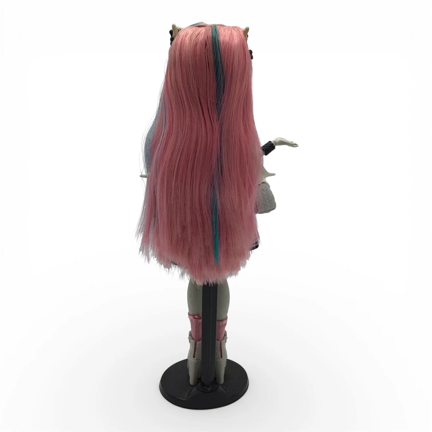 Monster High Dolls Rochelle Goyle First Wave Gen 1 - No Box - Image 4
