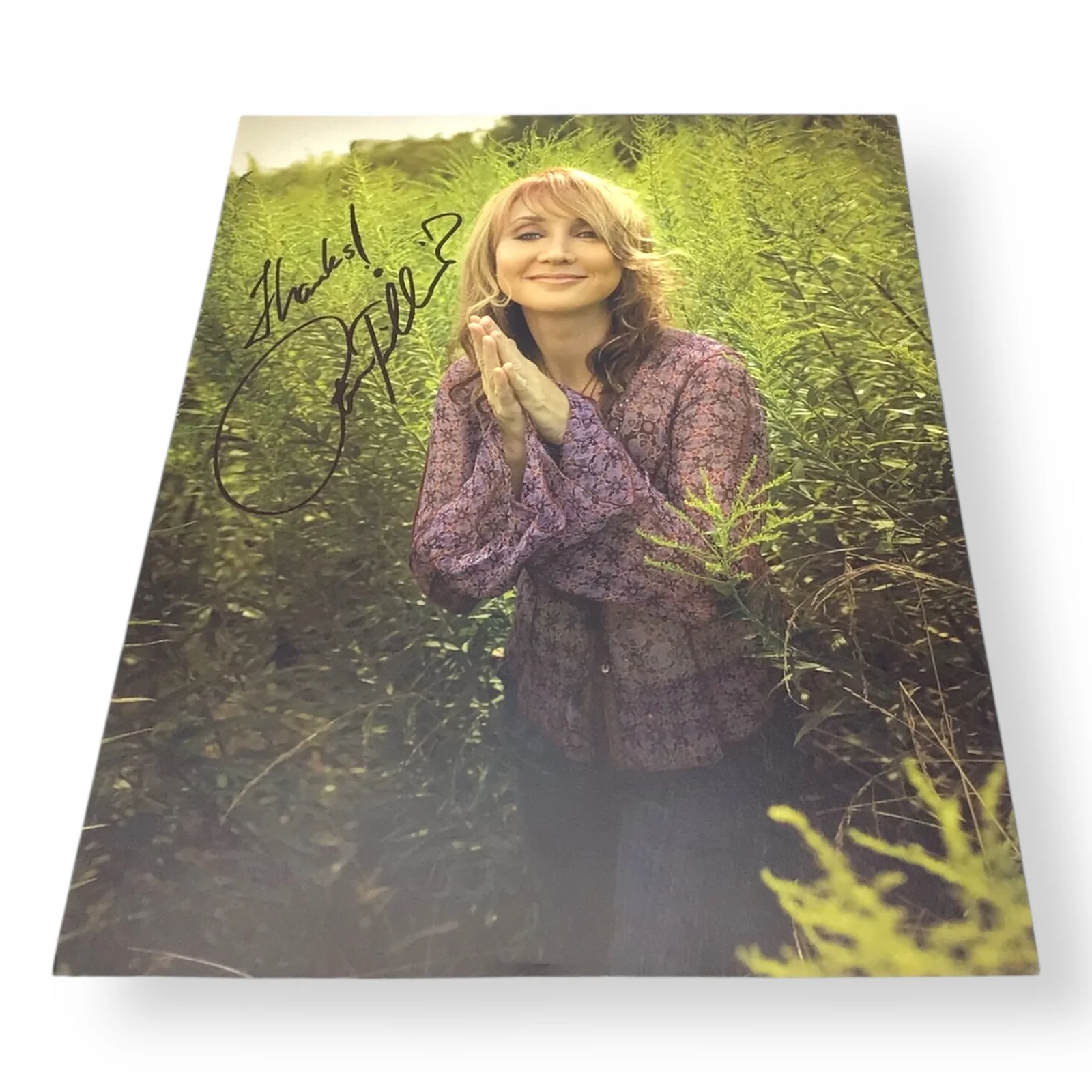 Pam Tillis Autographed 8x10 Color Photo – Country Music Legend - Image 3