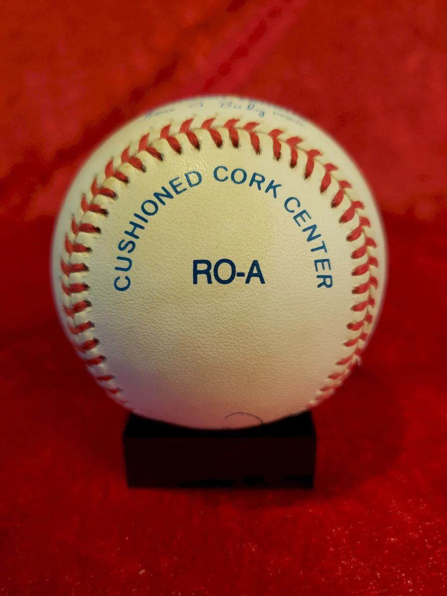 Roberto Kelly Guaranteed Authentic Autographed Baseball - Image 3