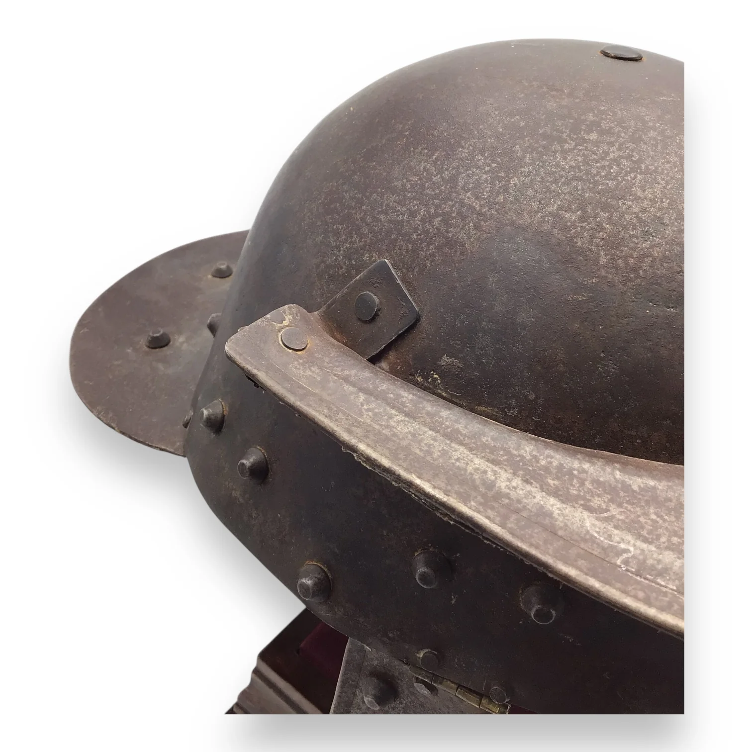 Victorian-Era Roman-Style Warrior Helmet with Cheek Guards – Decorative Armor - Image 29