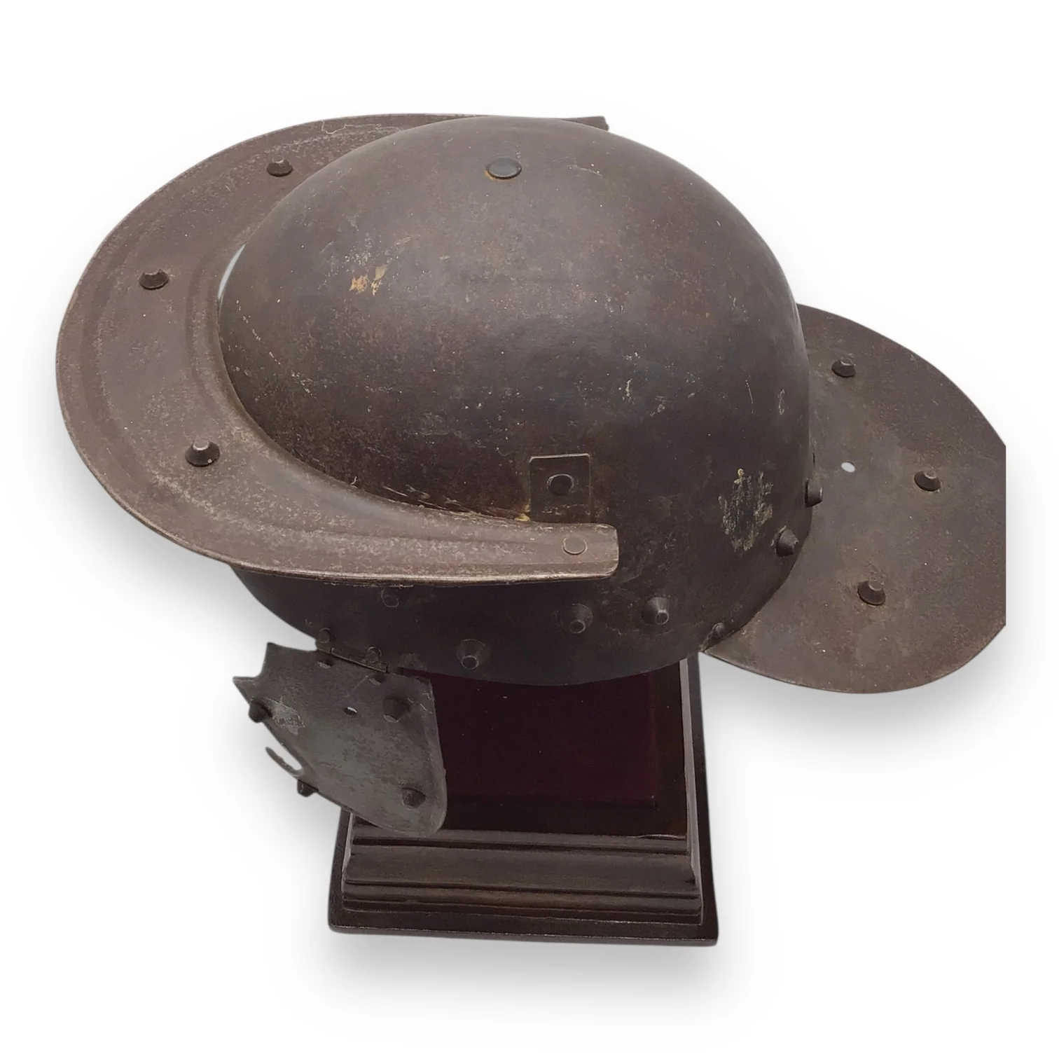 Victorian-Era Roman-Style Warrior Helmet with Cheek Guards – Decorative Armor - Image 3