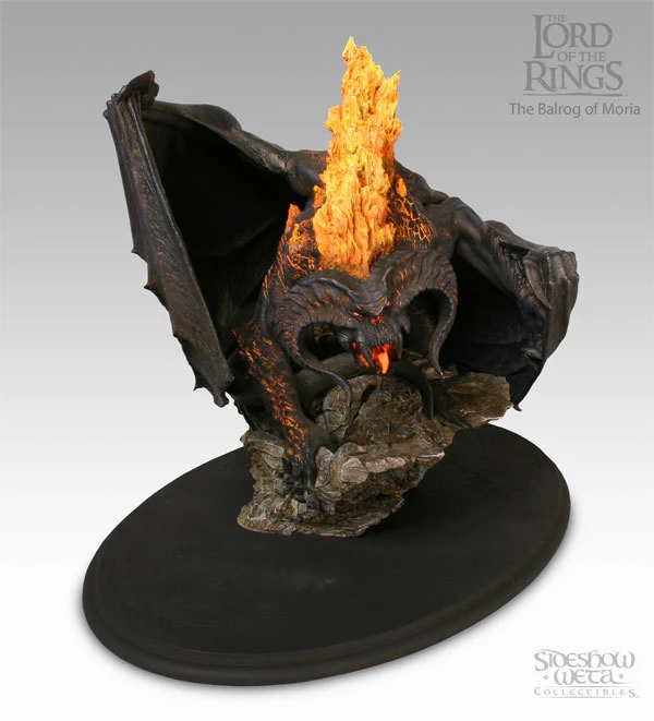 Sideshow WETA Balrog Flame of Udûn Statue – Lord of the Rings Fellowship of the Ring - Image 5