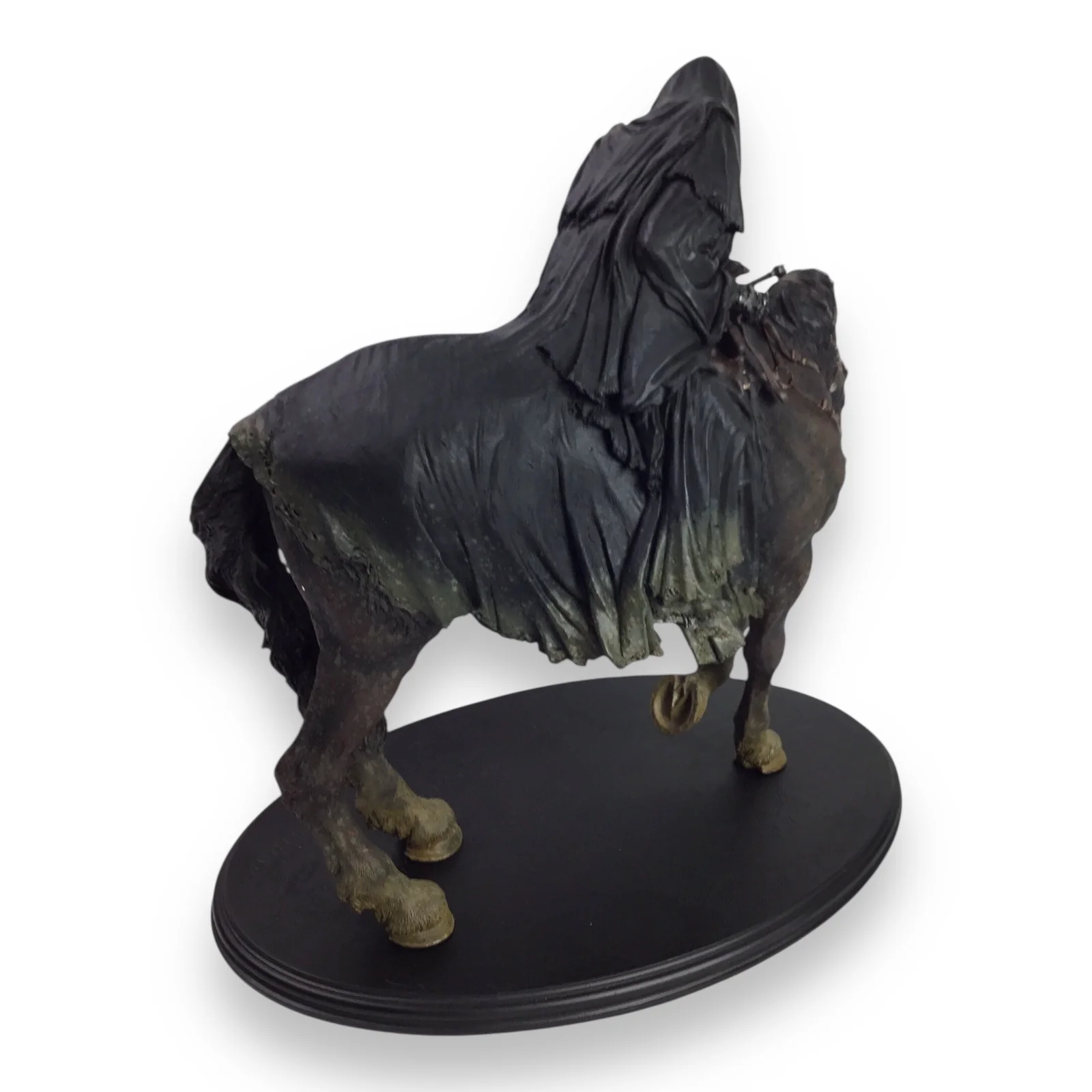 Sideshow WETA Ringwraith on Steed Statue β Lord of the Rings Fellowship of the Ring - Image 8