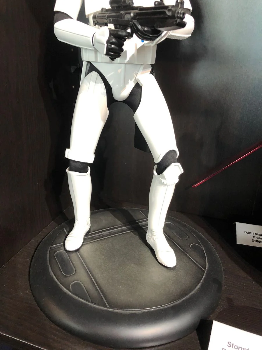 Star Wars Stormtrooper Premium Format Statue by Sideshow Collectibles - Image 4
