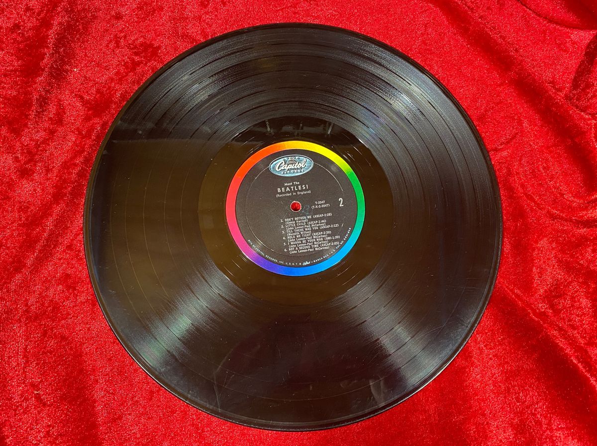 The Beatles - Meet The Beatles! - T2047 - Image 3
