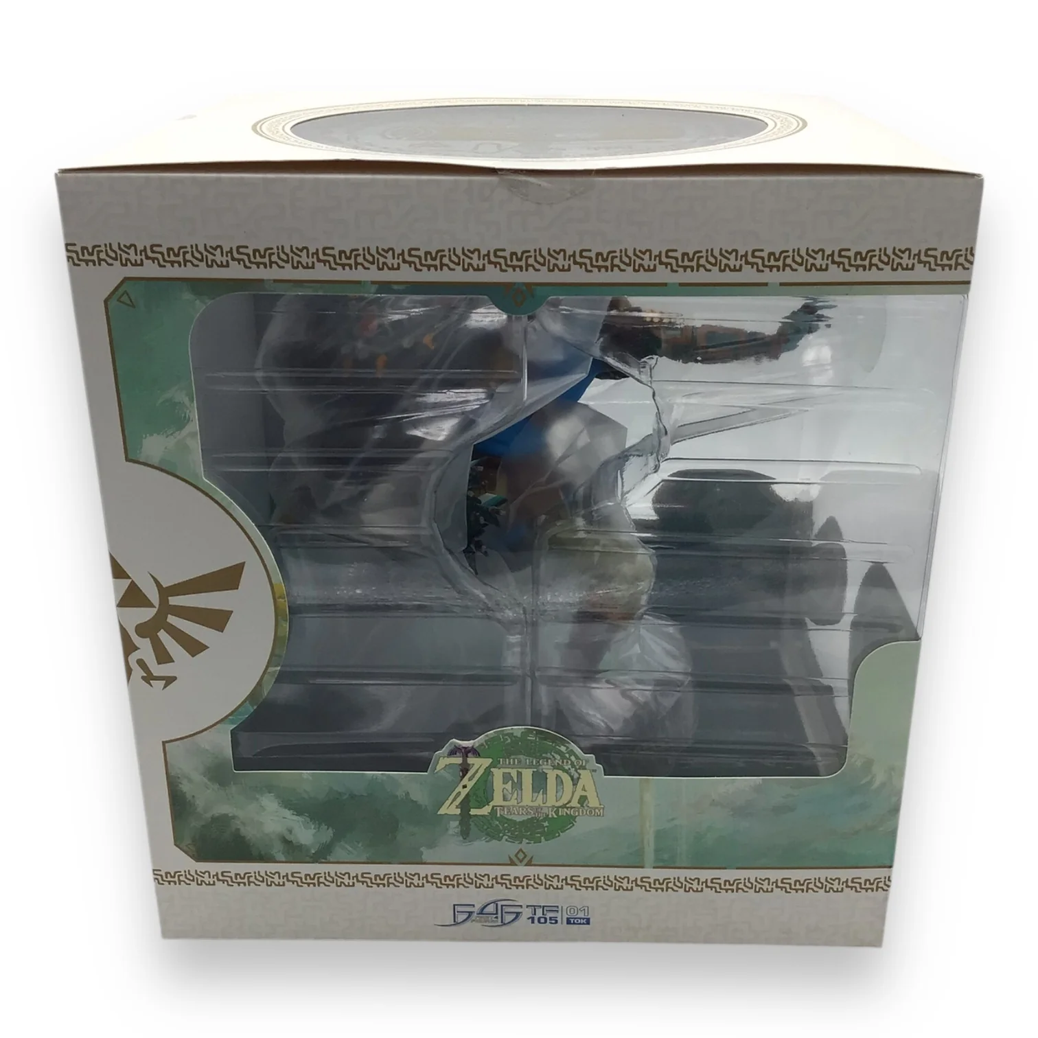 The Legend of Zelda: Tears of the Kingdom Link - 9" Statue - Image 6