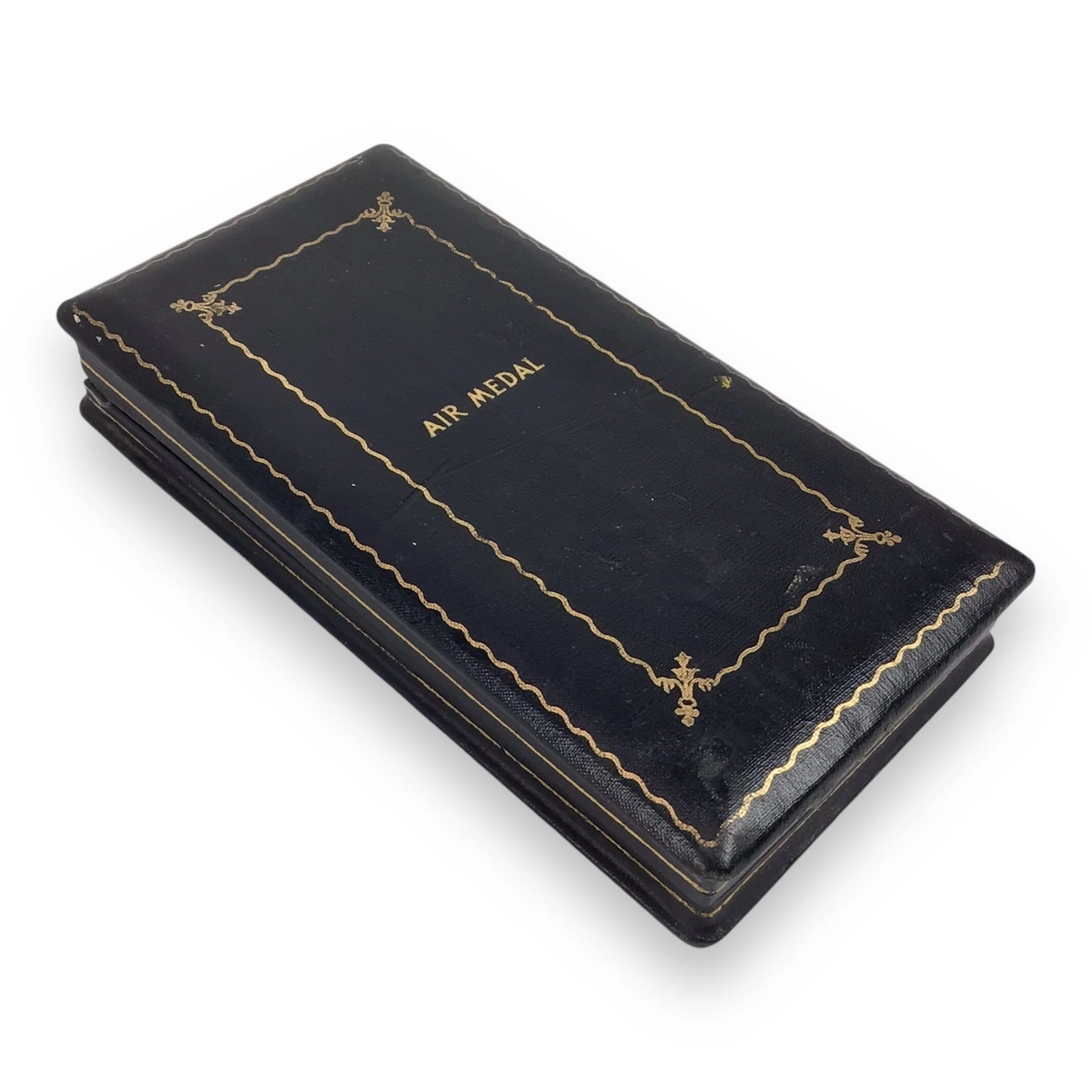 U.S. Navy Air Medal Named to D.R. White with Ribbon Bars, Lapel Pin, and Case - Image 14