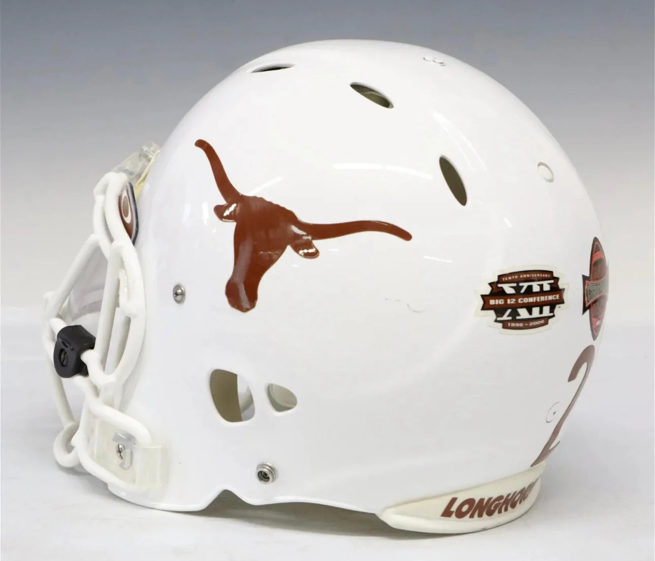 University Of Texas Longhorns Game Used Football Helmet 2005 #2 Brian Carter - Image 3